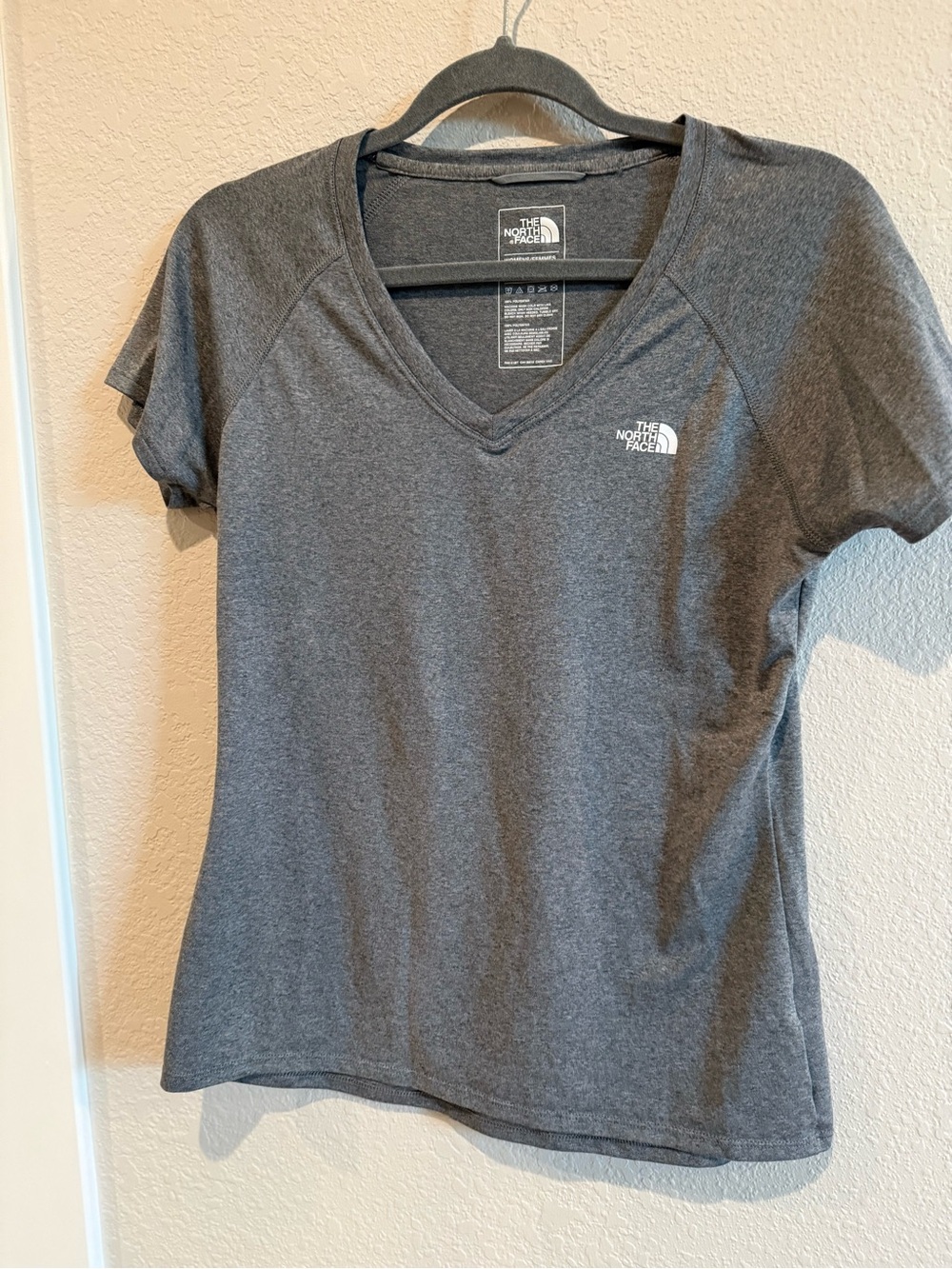 The North Face Women's Dark Gray V-Neck Short Sleeve Tee
